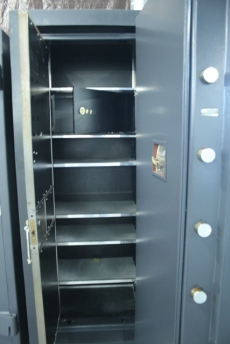Used ISM Super Treasury TRTL30X6 7526 Special Edition High Security Safe